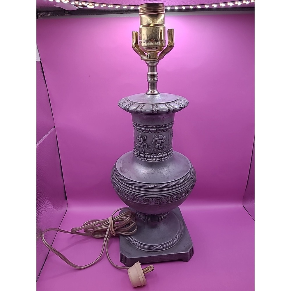 Vintage Baroque Style Ornate Embossed Metal Lamp with Cherubs Tested‎